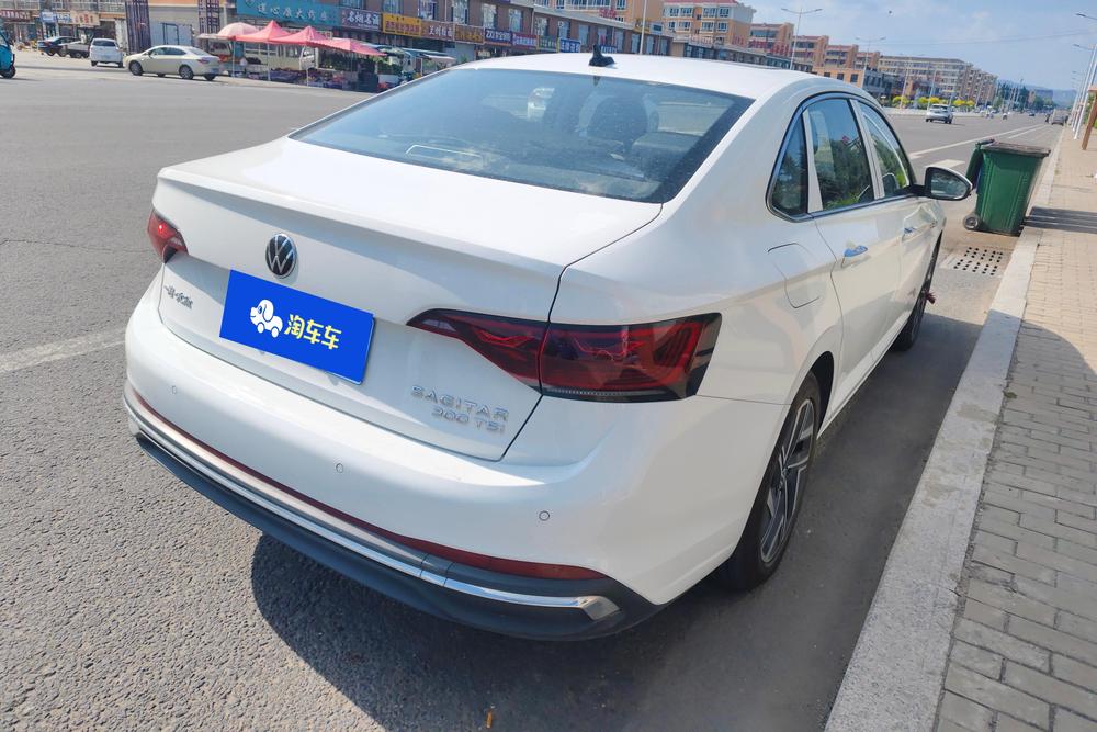 Volkswagen Sagitar