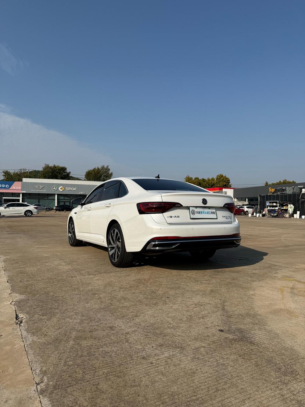 Volkswagen Sagitar