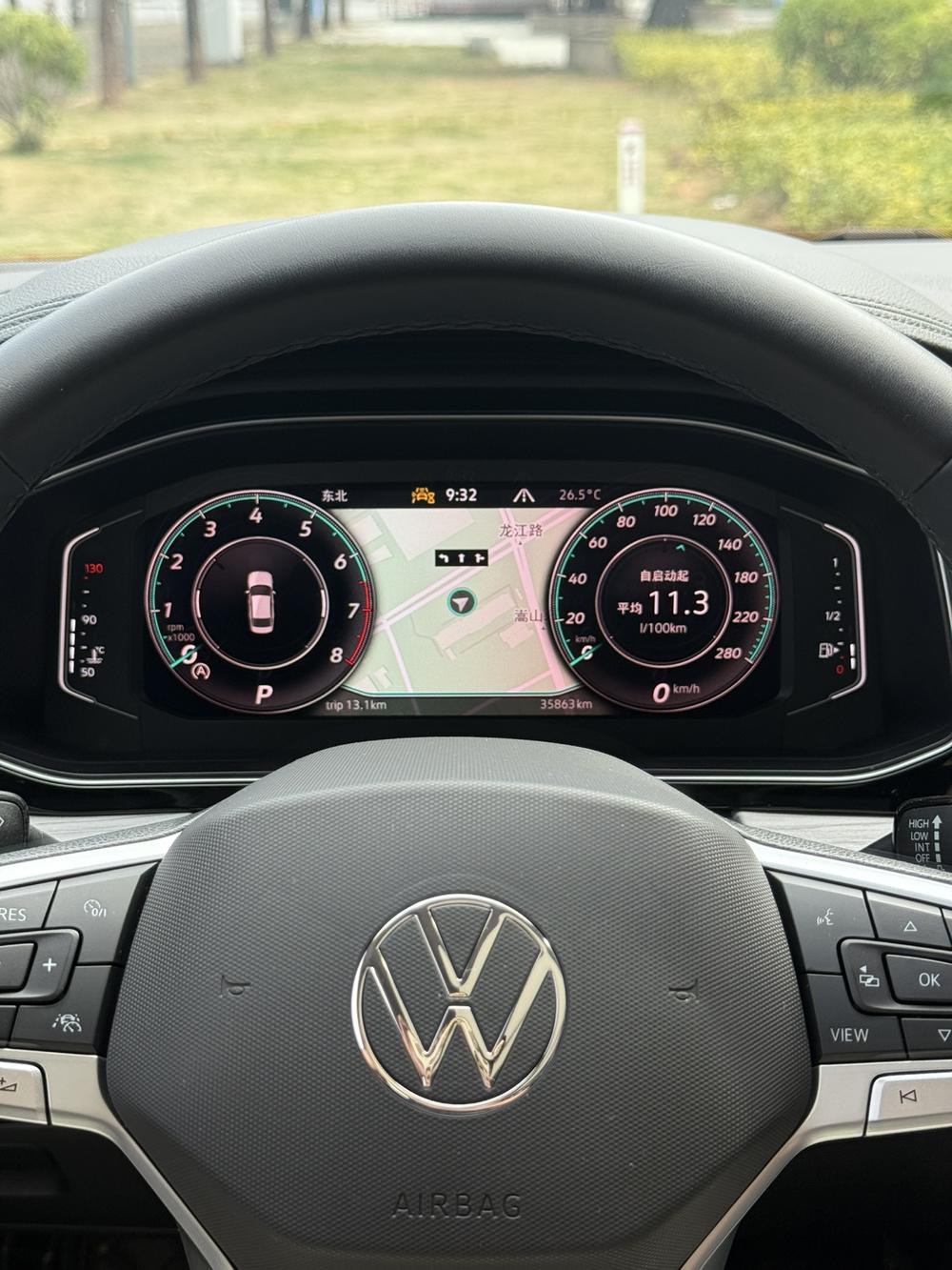 Volkswagen Sagitar