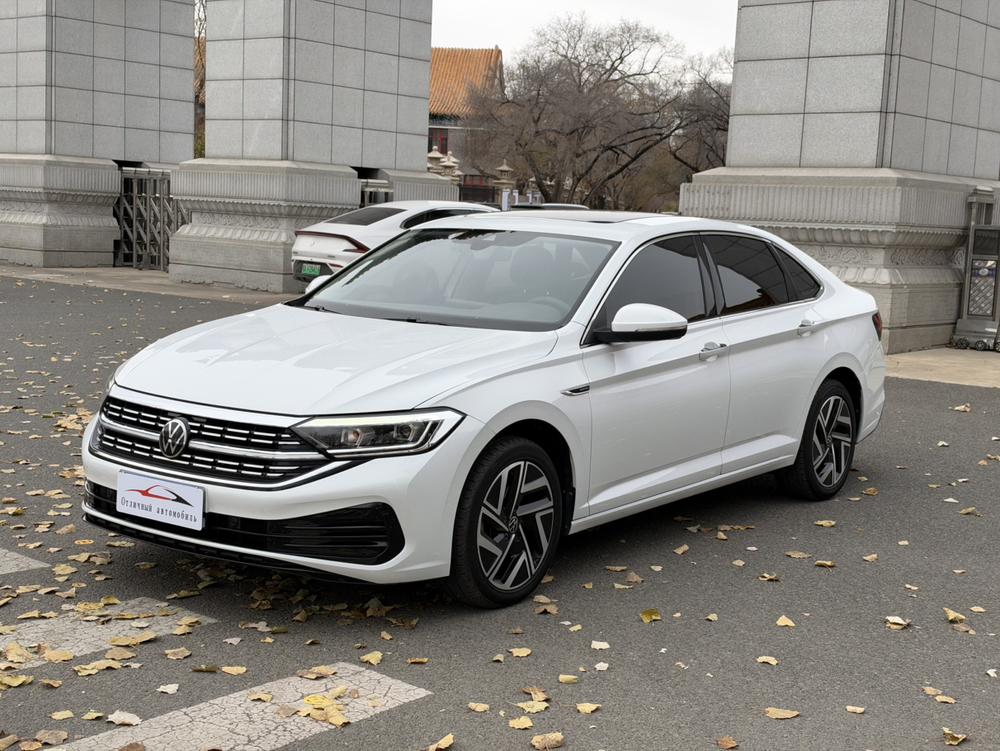 Volkswagen Sagitar