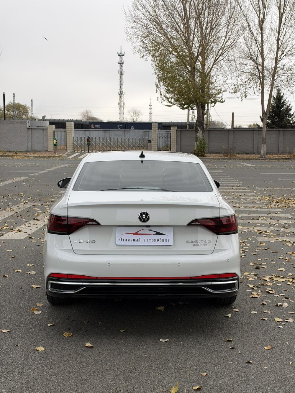 Volkswagen Sagitar