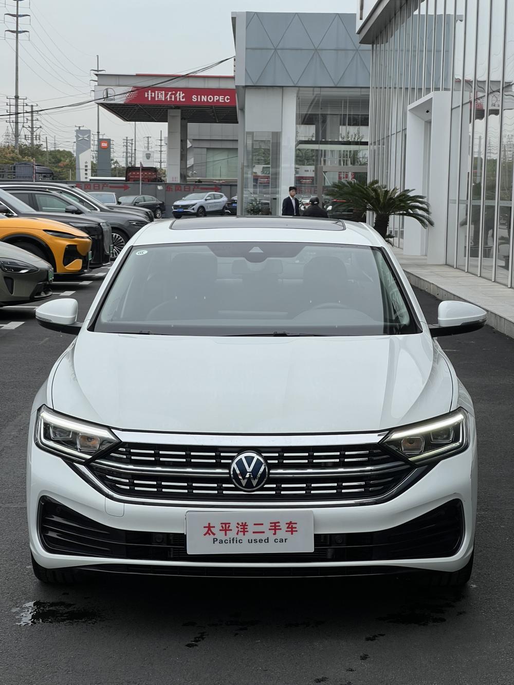 Volkswagen Sagitar