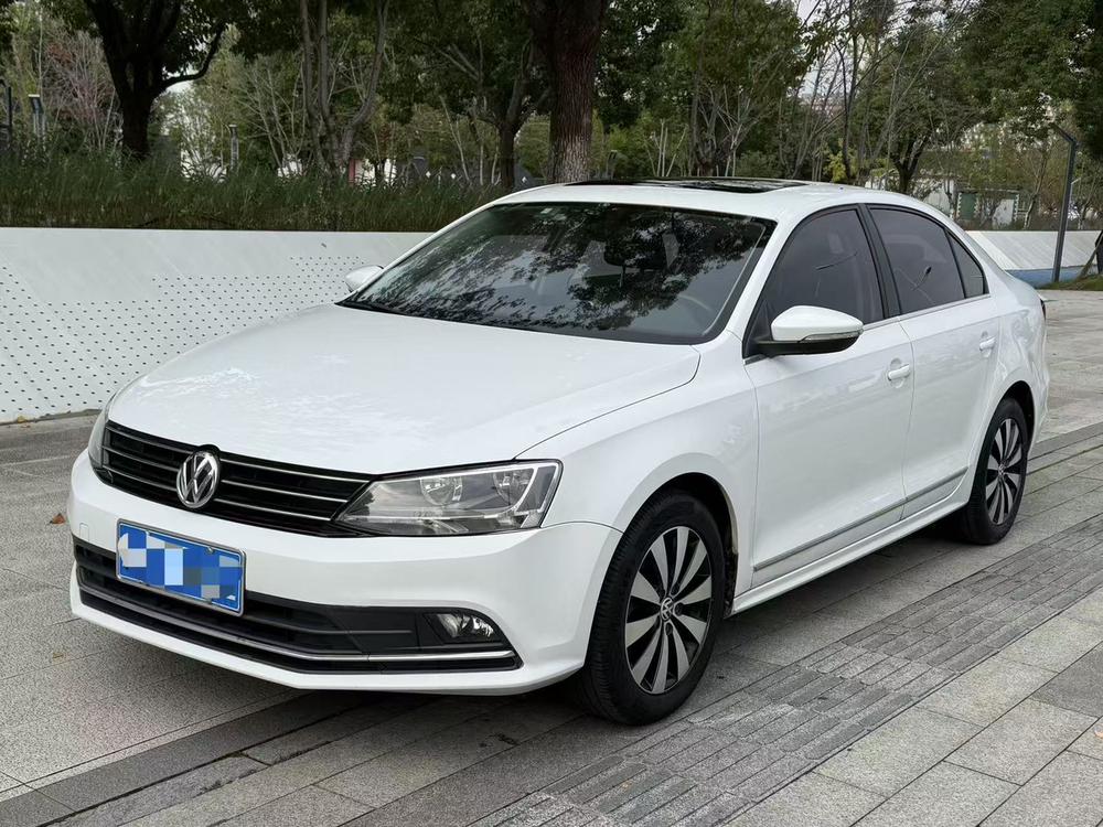 Volkswagen Sagitar