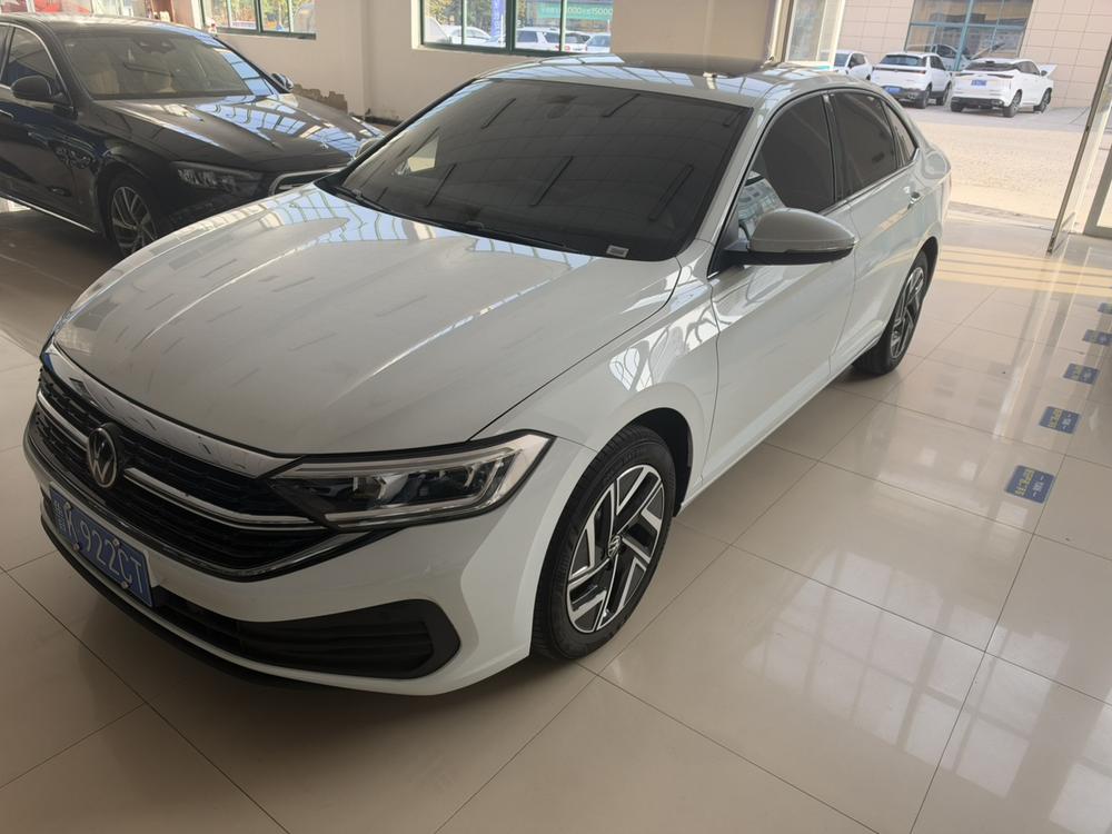 Volkswagen Sagitar