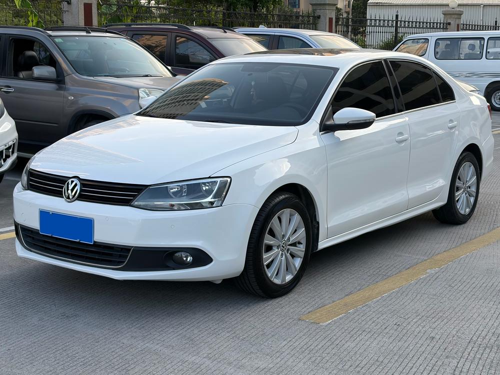Volkswagen Sagitar