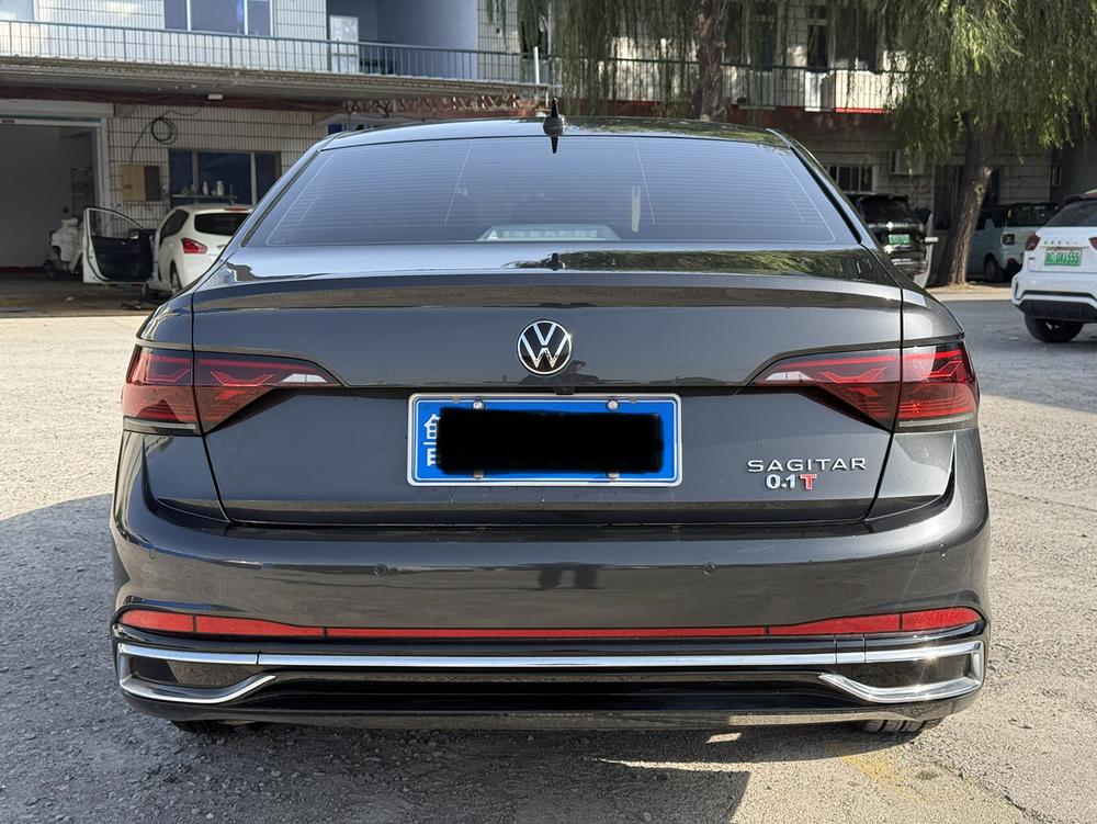Volkswagen Sagitar