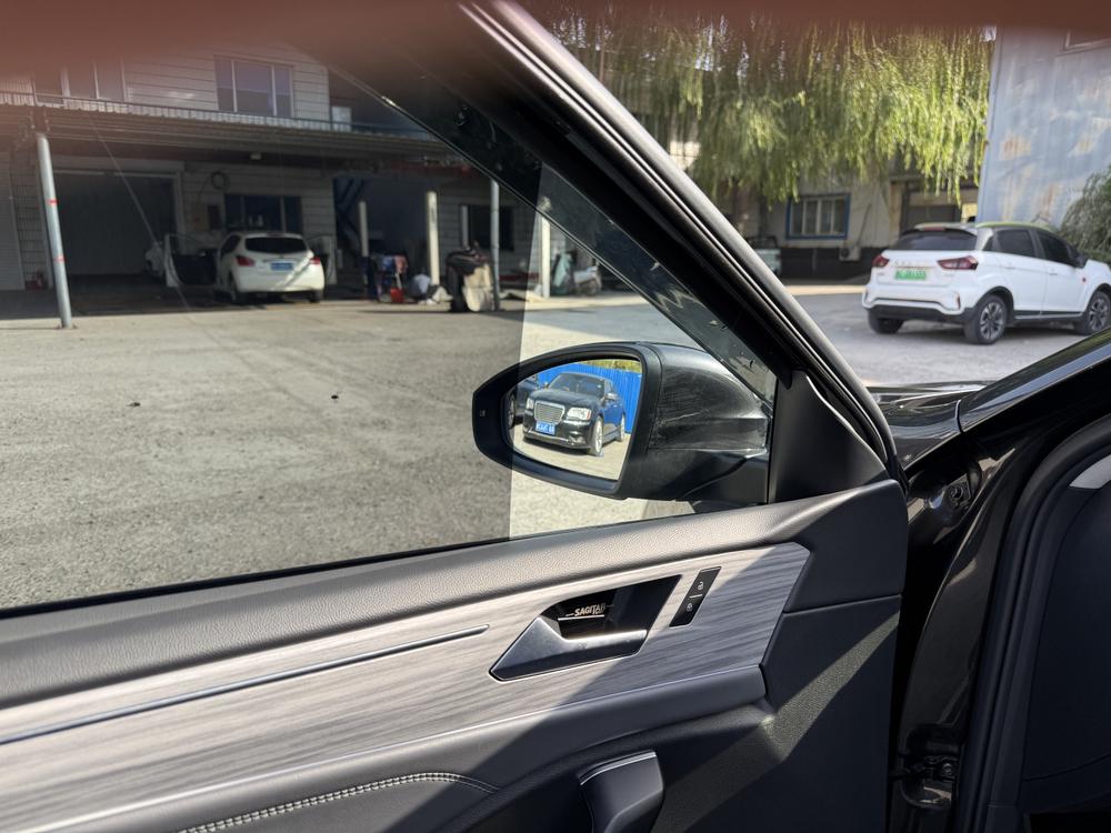 Volkswagen Sagitar