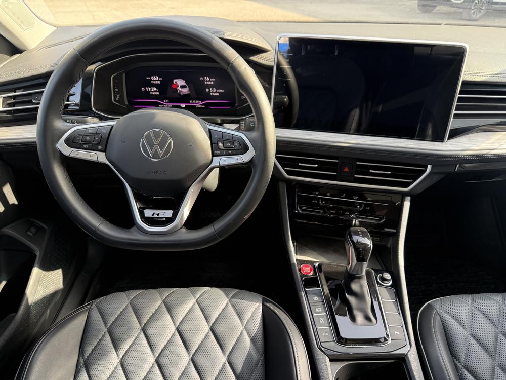 Volkswagen Sagitar