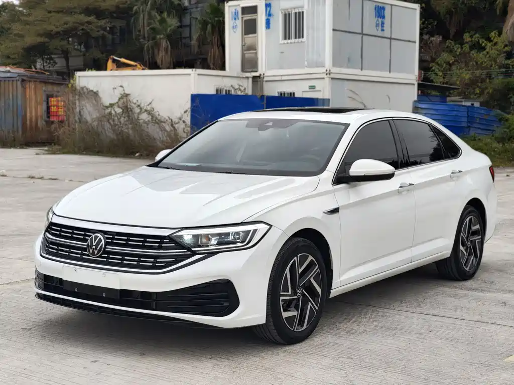 Volkswagen Sagitar