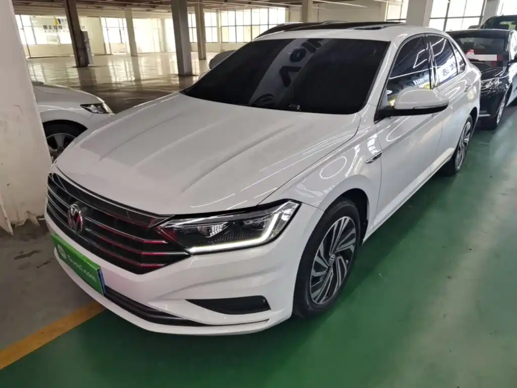 Volkswagen Sagitar