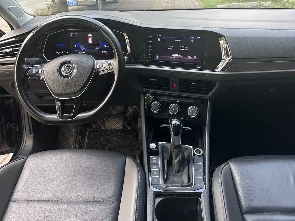 Volkswagen Sagitar