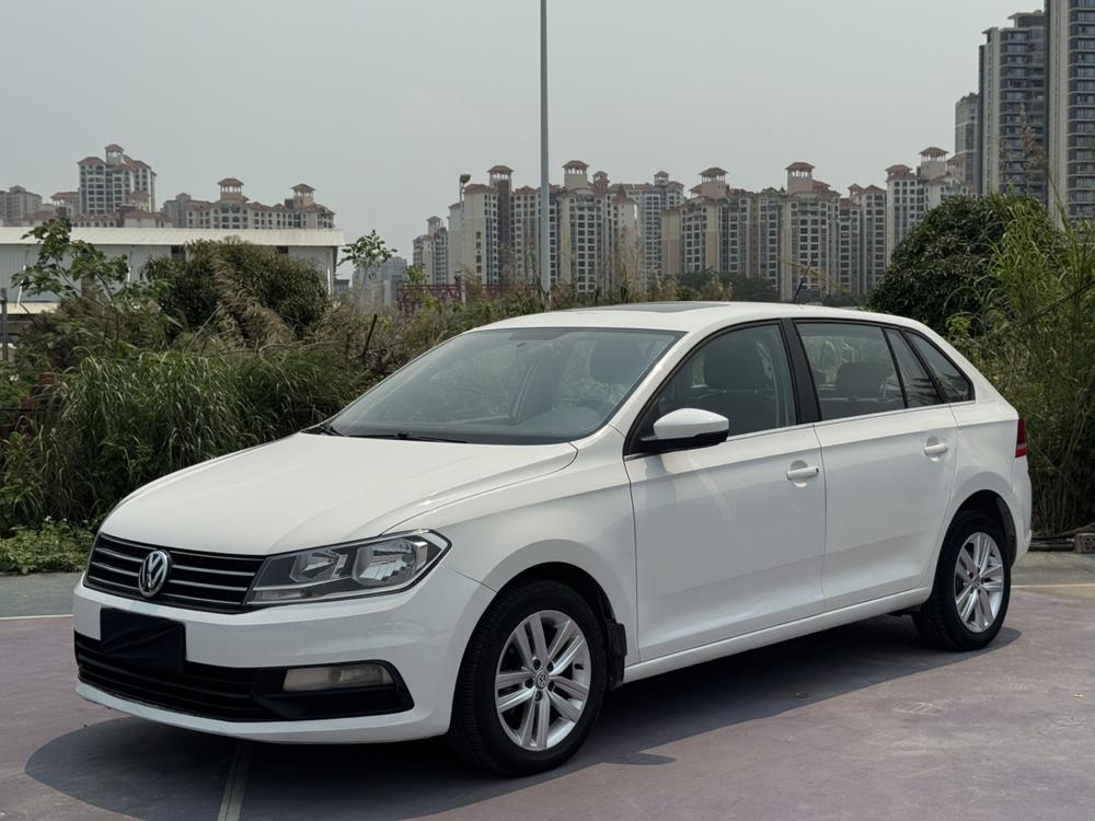Volkswagen Santana