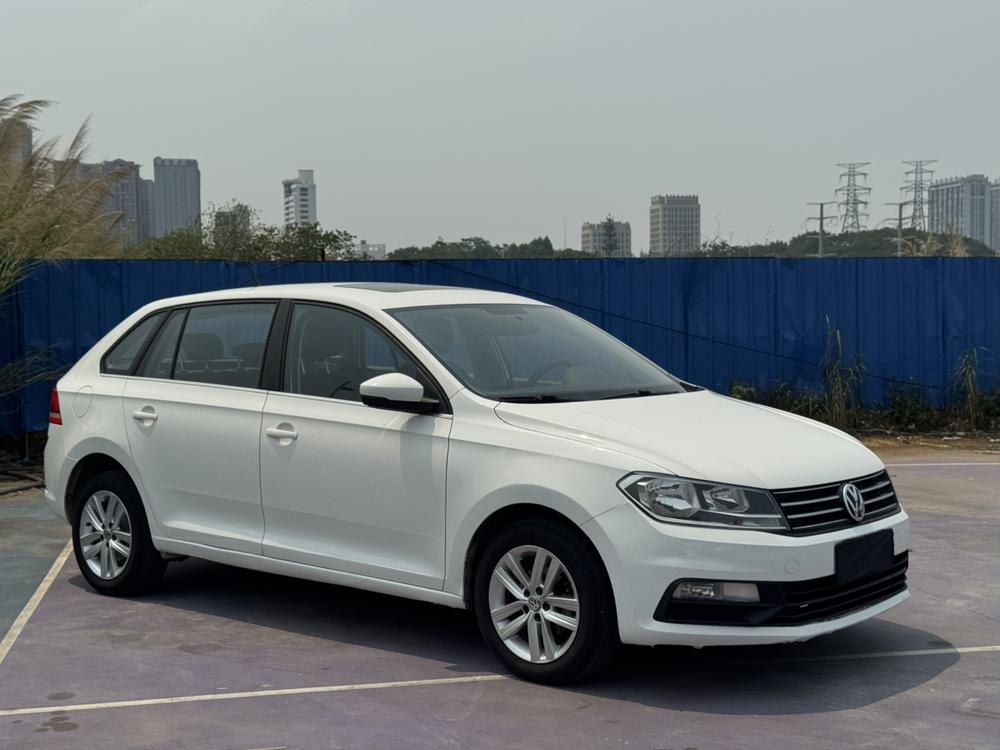 Volkswagen Santana