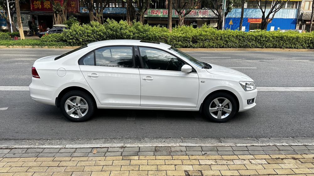 Volkswagen Santana