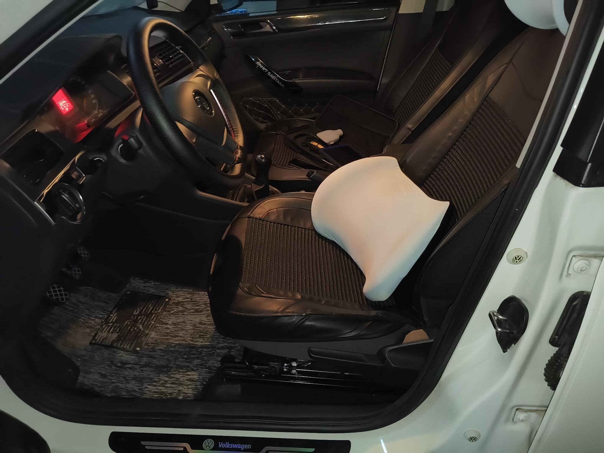 Volkswagen Santana