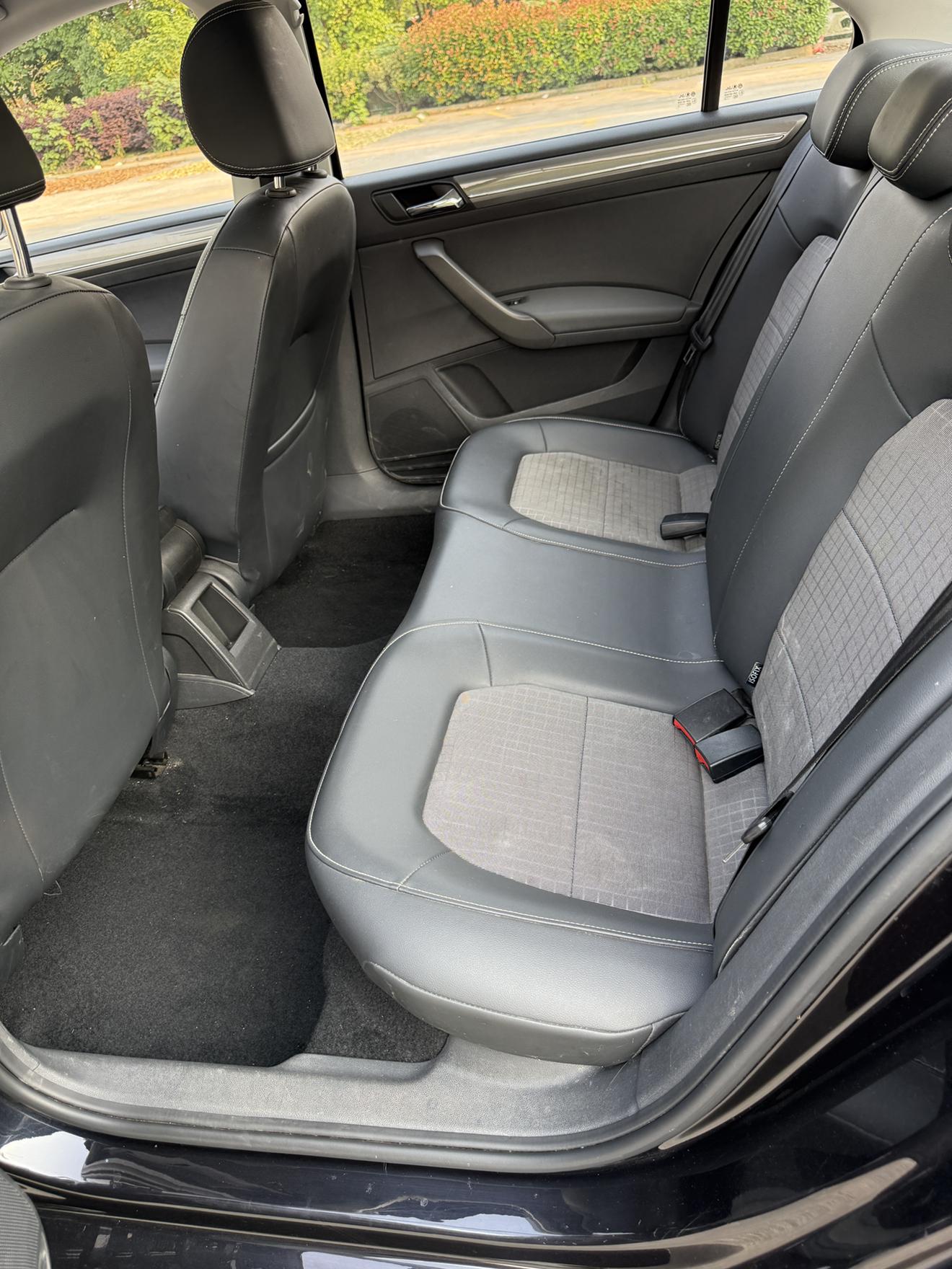 Volkswagen Santana