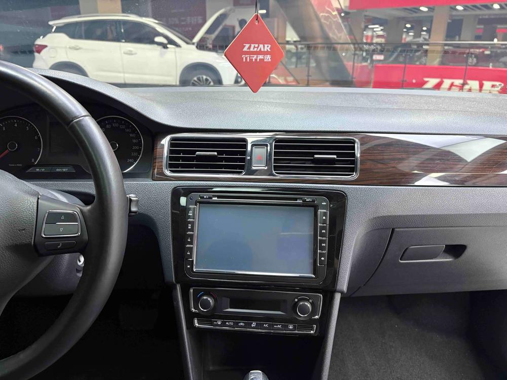 Volkswagen Santana