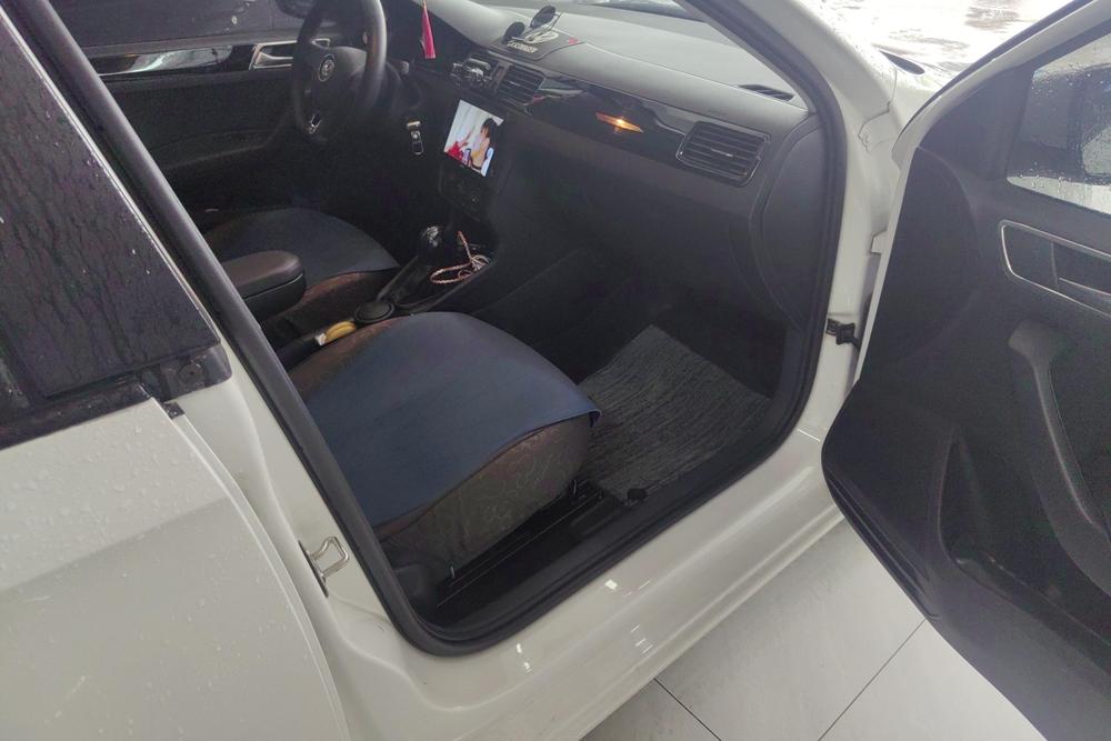 Volkswagen Santana