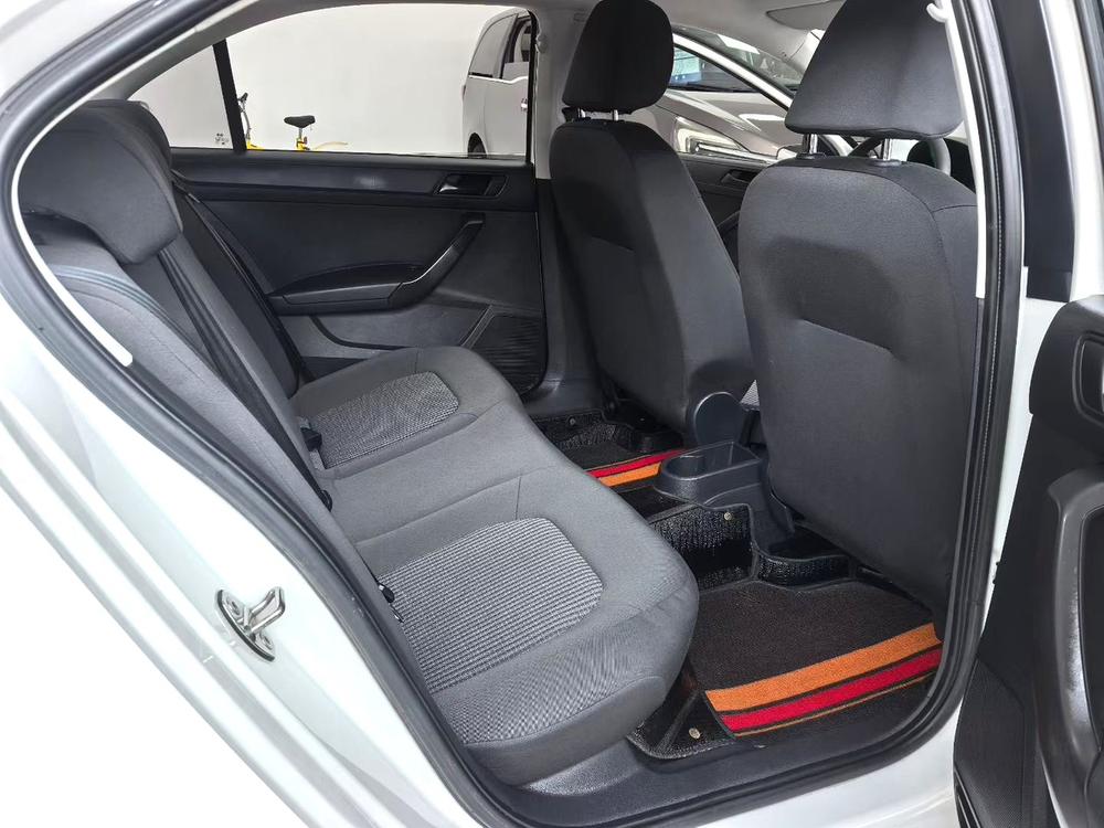 Volkswagen Santana