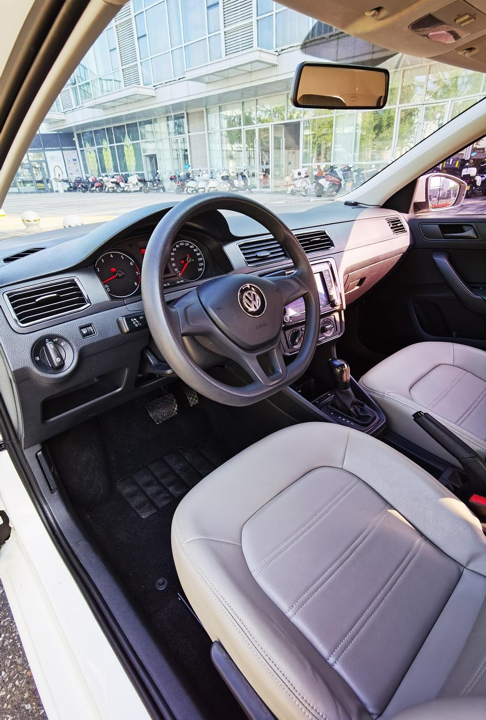 Volkswagen Santana