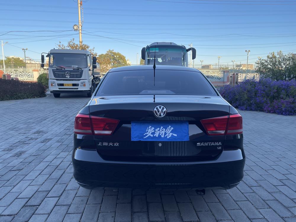 Volkswagen Santana