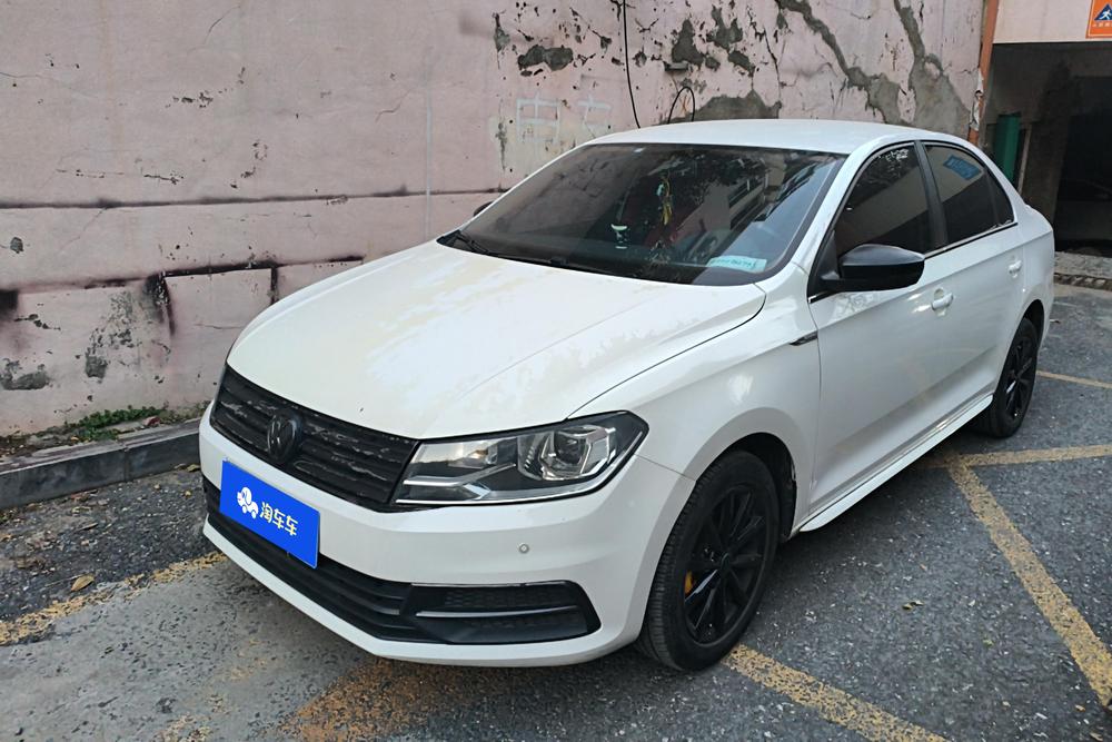 Volkswagen Santana