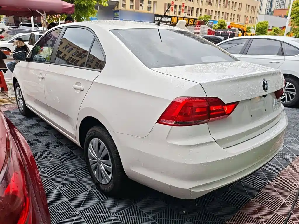 Volkswagen Santana