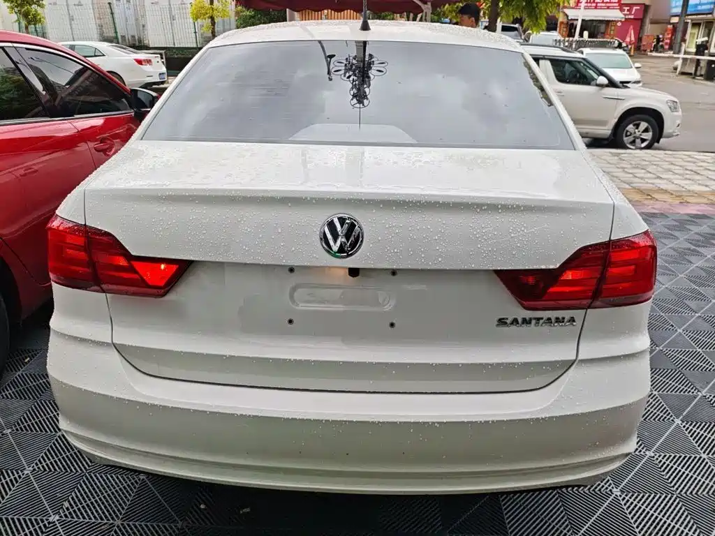 Volkswagen Santana