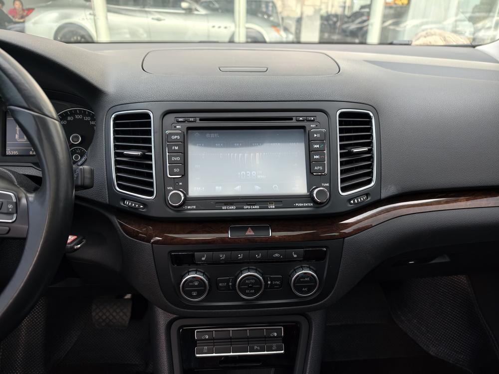 Volkswagen Sharan