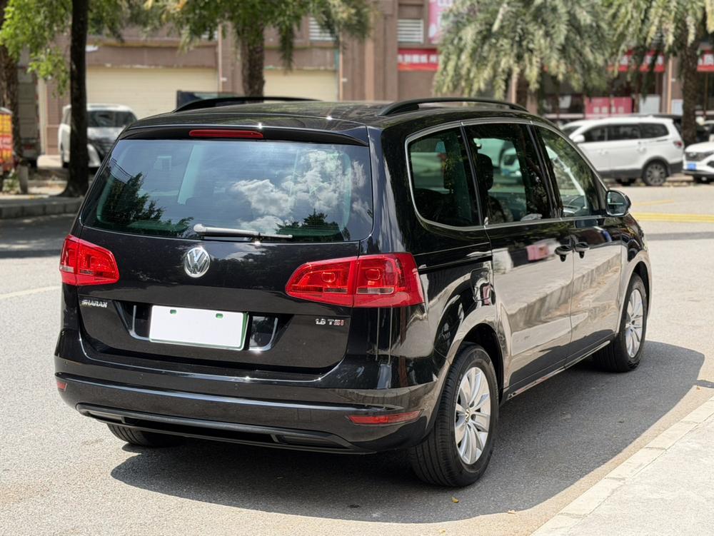 Volkswagen Sharan