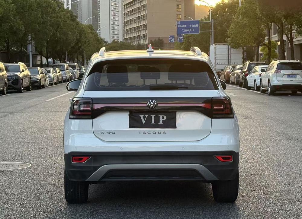 Volkswagen Tacqua