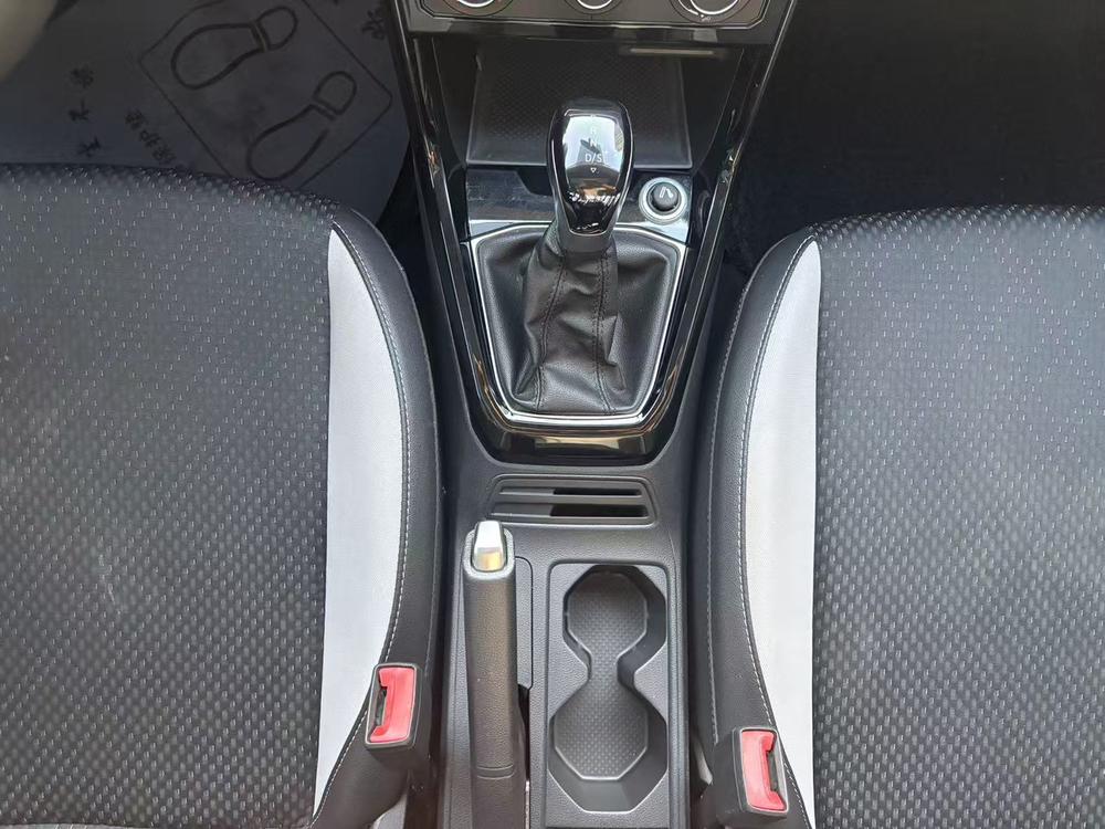 Volkswagen Tacqua