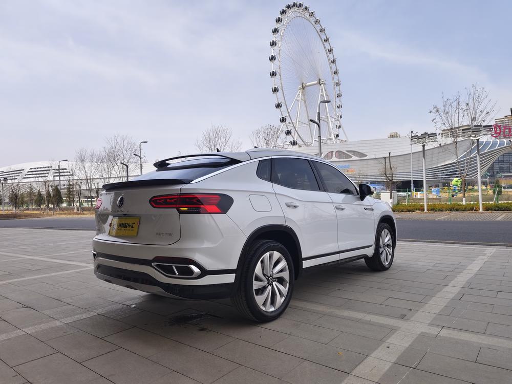 Volkswagen Tayron X
