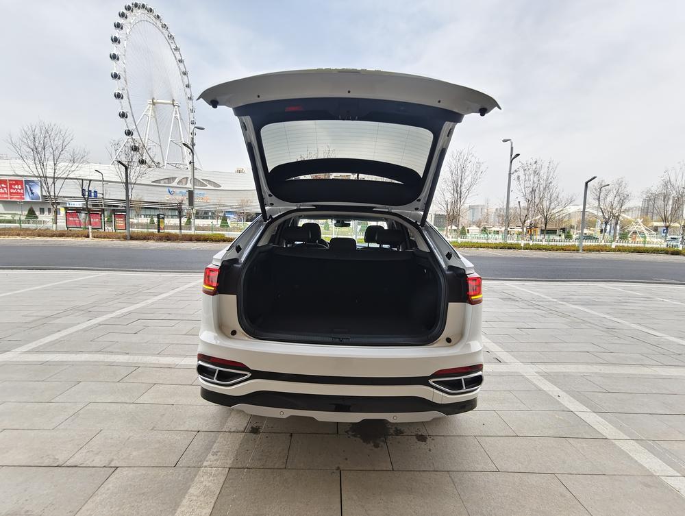 Volkswagen Tayron X