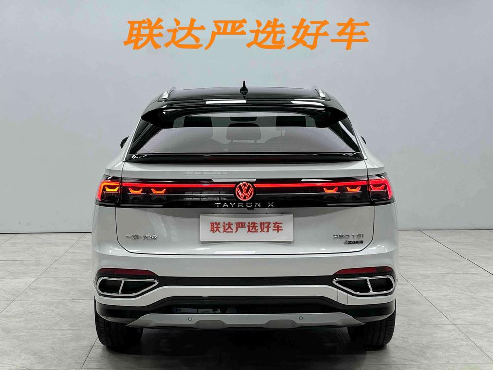 Volkswagen Tayron X
