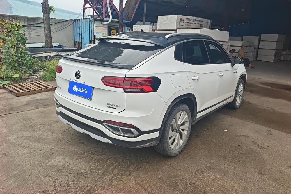 Volkswagen Tayron X