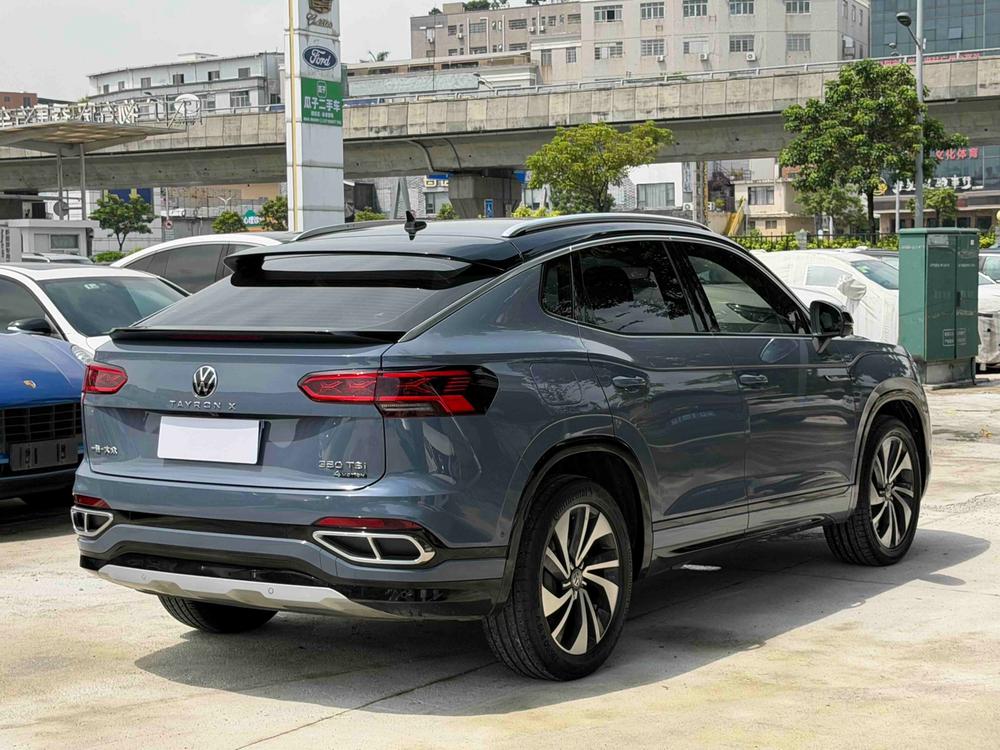 Volkswagen Tayron X
