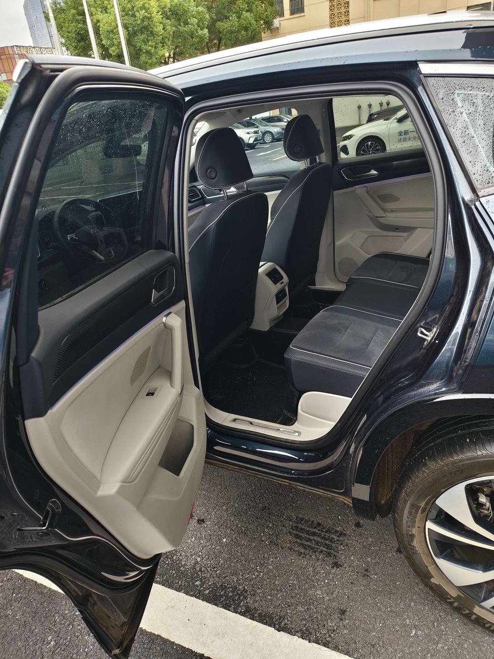 Volkswagen Tayron X