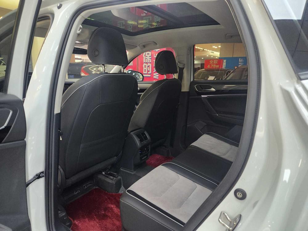 Volkswagen Tayron X