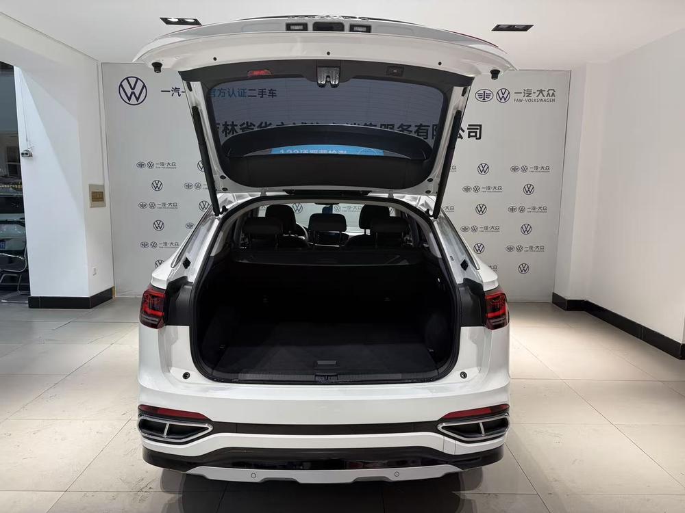 Volkswagen Tayron X