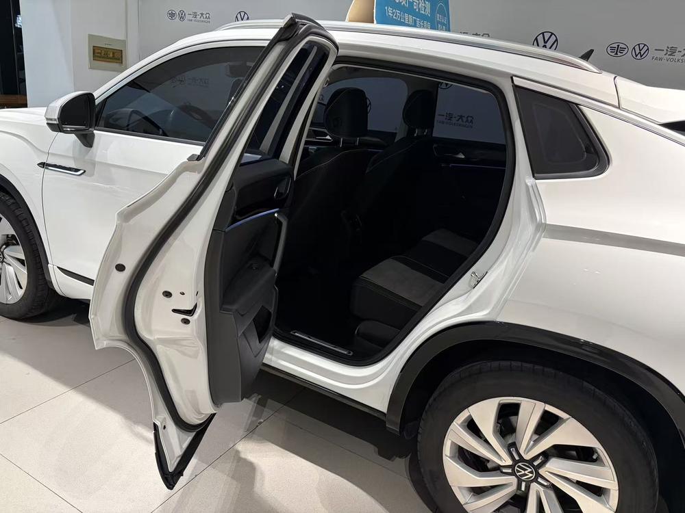 Volkswagen Tayron X