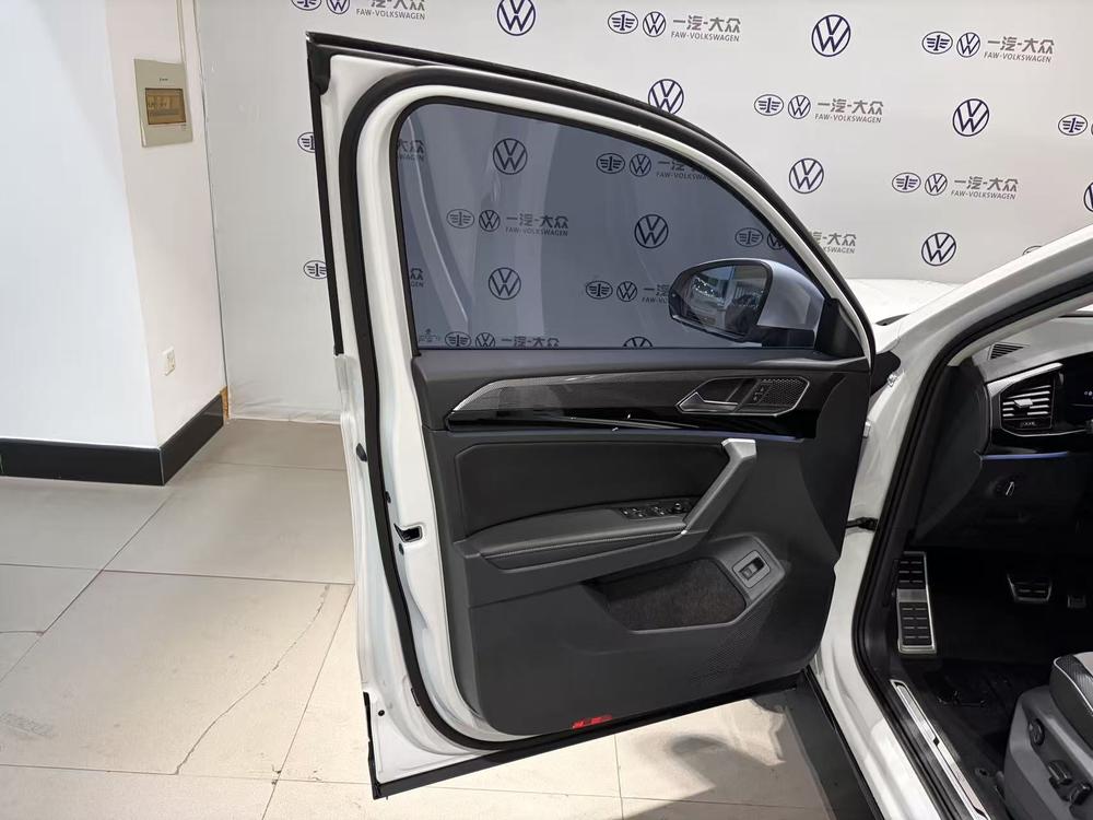 Volkswagen Tayron X