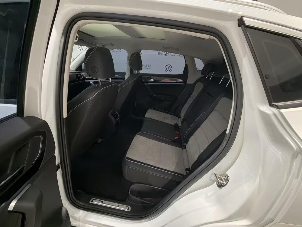 Volkswagen Tayron X