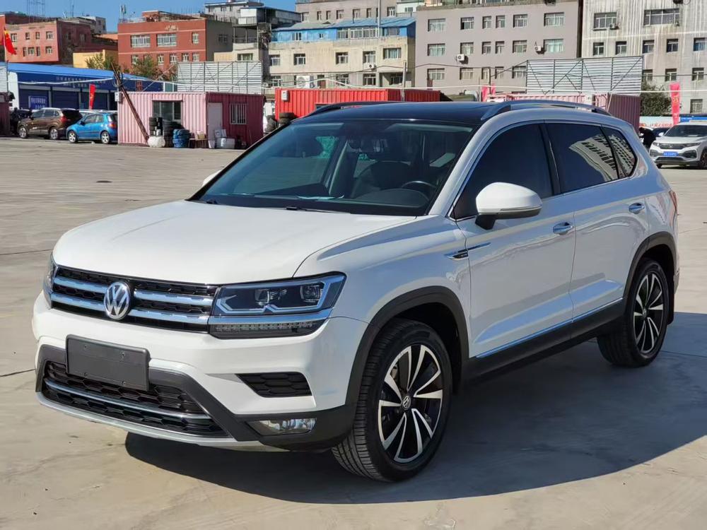 Volkswagen Tharu