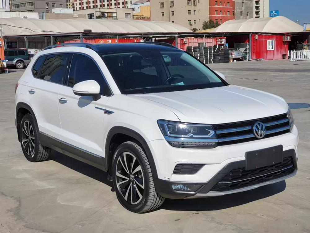 Volkswagen Tharu