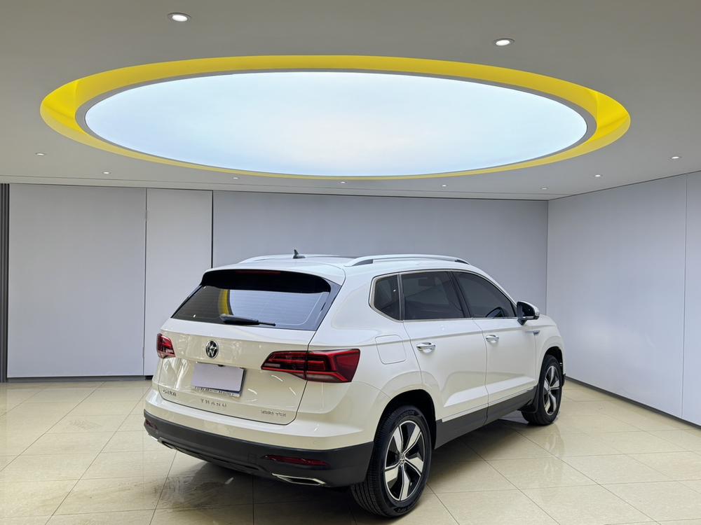 Volkswagen Tharu