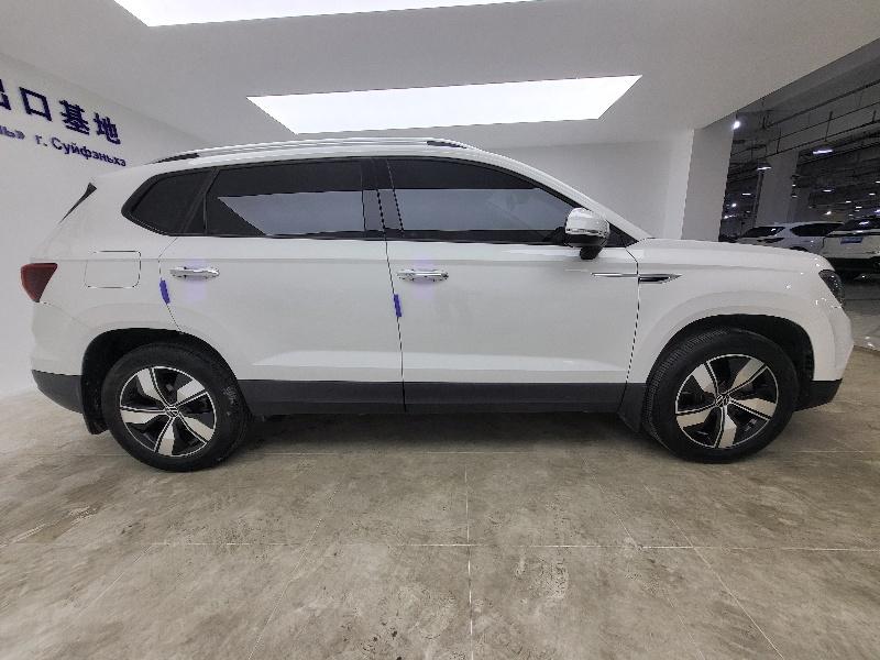 Volkswagen Tharu