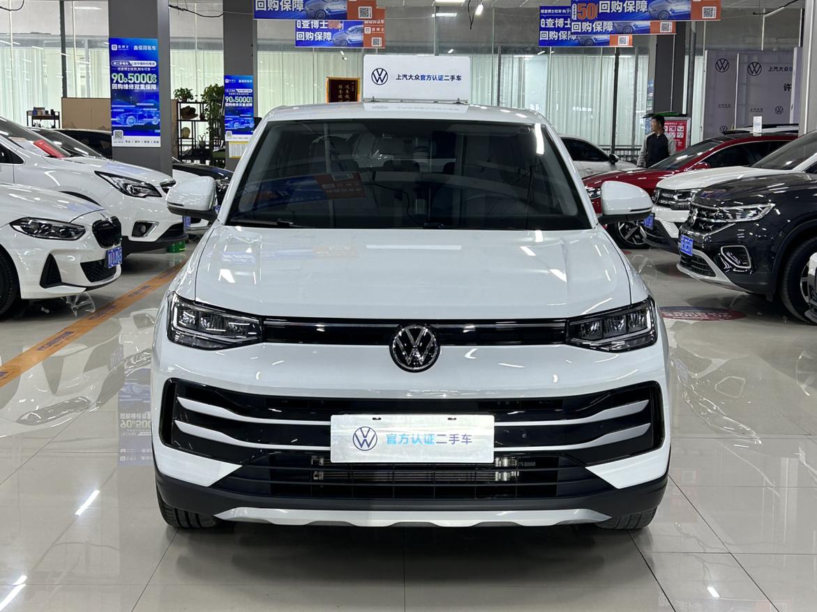 Volkswagen Tharu