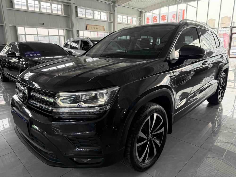 Volkswagen Tharu