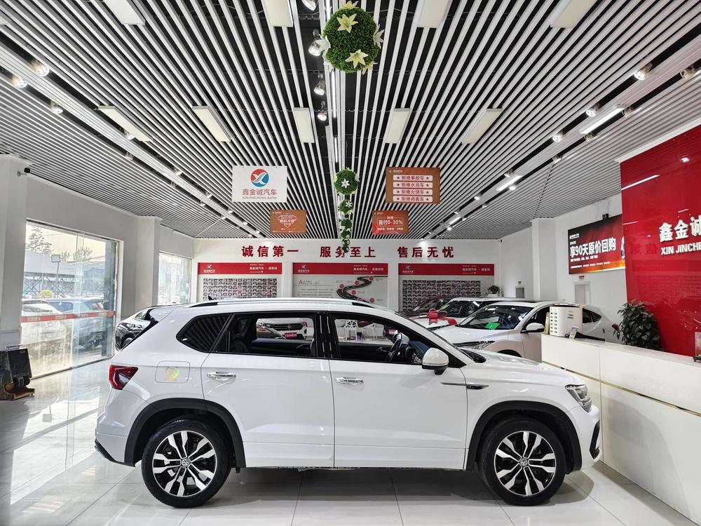 Volkswagen Tharu